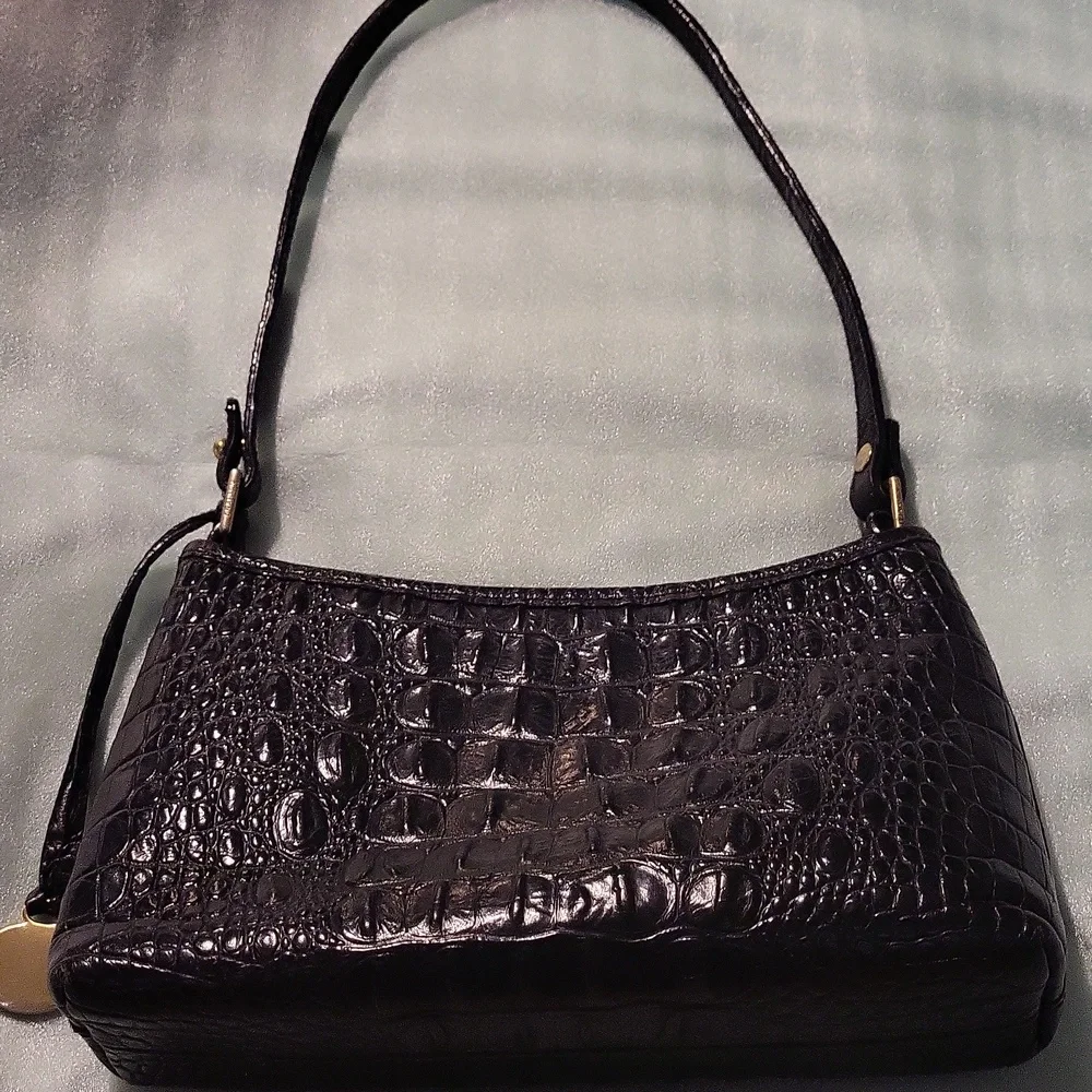 Vintage Brahmin Lorelei Black Croc-Embossed Leather Shoulder Bag